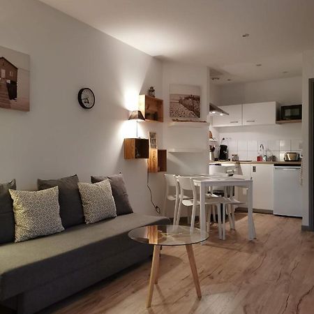 La Maisonnette Au Centre Ville Ланс Экстерьер фото